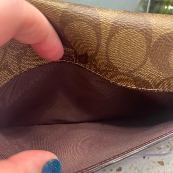 Coach Anna - Signature Victorian Flowers- Crossbody with gold hardware - Picture 13 of 13